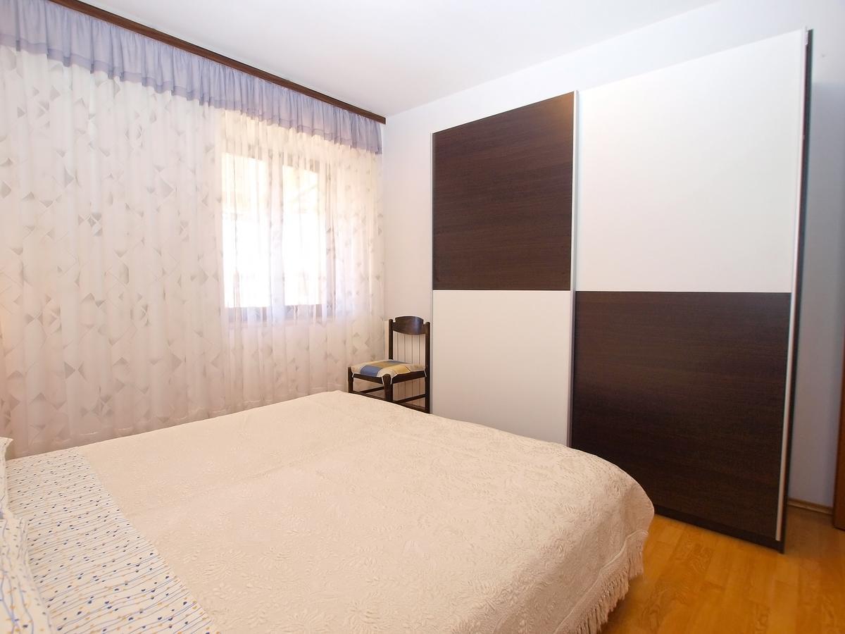 Apartments Blazenka 1270 Pula Exterior photo