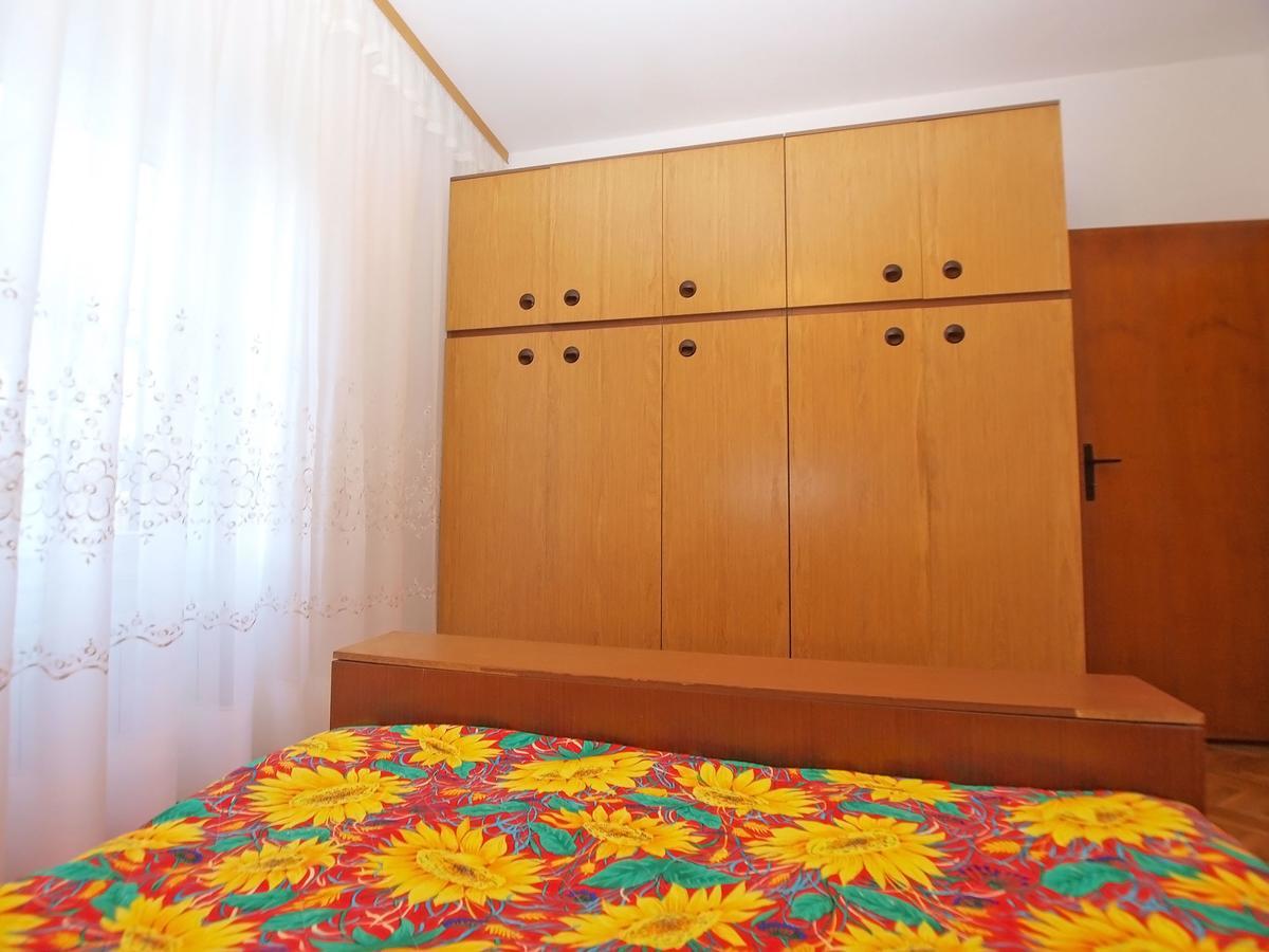 Apartments Blazenka 1270 Pula Exterior photo