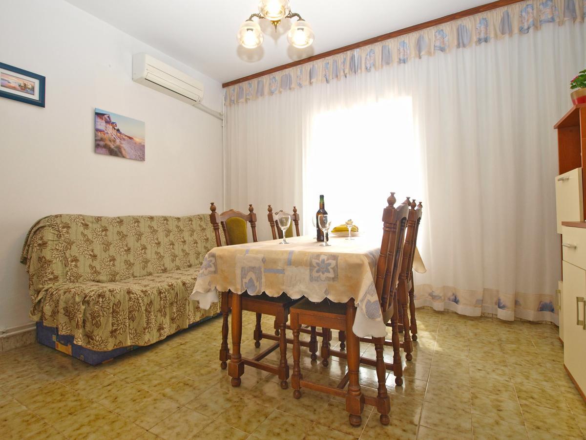 Apartments Blazenka 1270 Pula Exterior photo