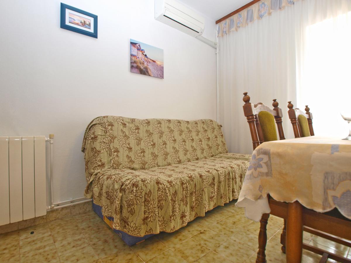 Apartments Blazenka 1270 Pula Exterior photo